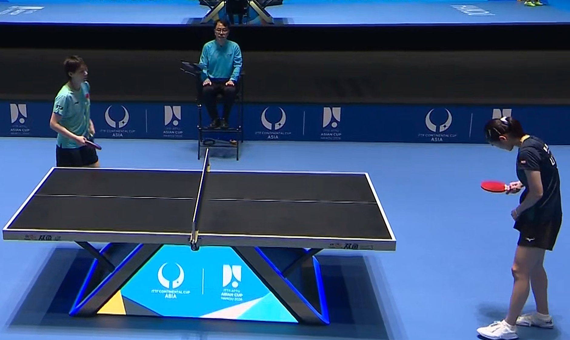 世界杯客户端升级说明-王曼昱横扫李昱谆！前两局压制，第三局遇反扑拿捏关键分！